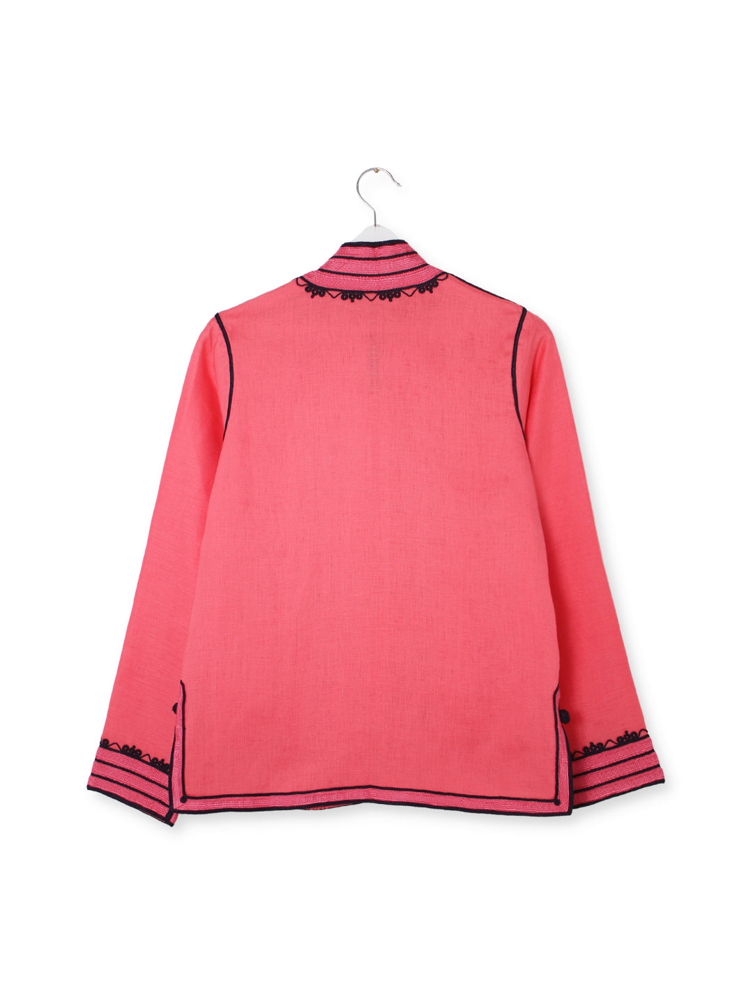 Embroidered in silk threads, Ethical fashion, craftsmanship, sustainable fashion, traditional fashion, ethnic fashion, moda etica, moda sostenibile, tecniche artigianali, moda tradizionale, moda etnica, fatto a mano, handmade, bohemian jacket, boho jacket, midseason jacket, giacca di mezza stagione, ricamo a mano, hand embroidery, silk embroidery, ricamo seta, moroccan jacket, giacca marocchina, collo coreana, giacca di velluto, velvet jacket, giacca di cashmere, cashmere jacket