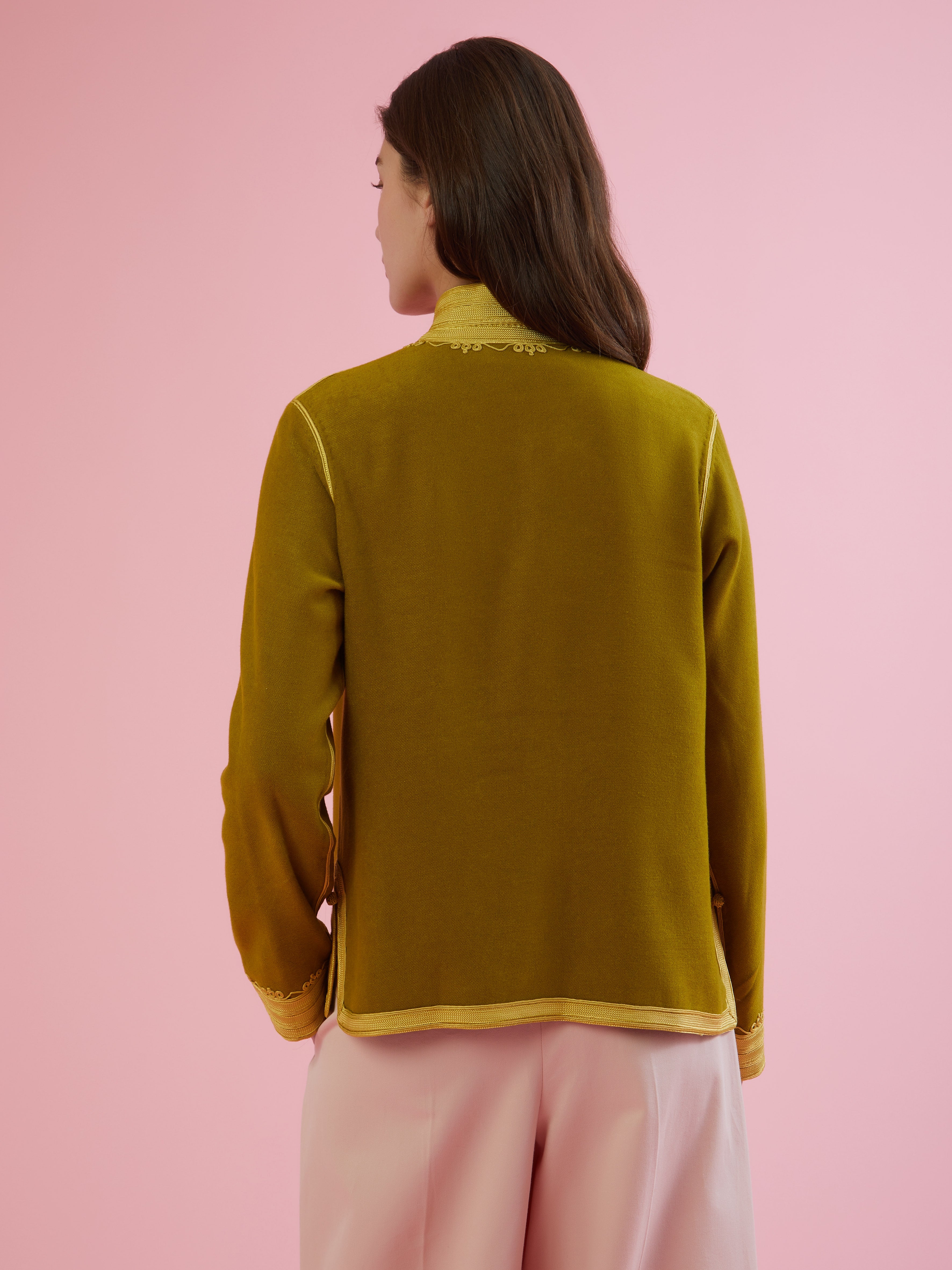 Embroidered in silk threads, Ethical fashion, craftsmanship, sustainable fashion, traditional fashion, ethnic fashion, moda etica, moda sostenibile, tecniche artigianali, moda tradizionale, moda etnica, fatto a mano, handmade, bohemian jacket, boho jacket, midseason jacket, giacca di mezza stagione, ricamo a mano, hand embroidery, silk embroidery, ricamo seta, moroccan jacket, giacca marocchina, collo coreana, giacca di velluto, velvet jacket, giacca di cashmere, cashmere jacket