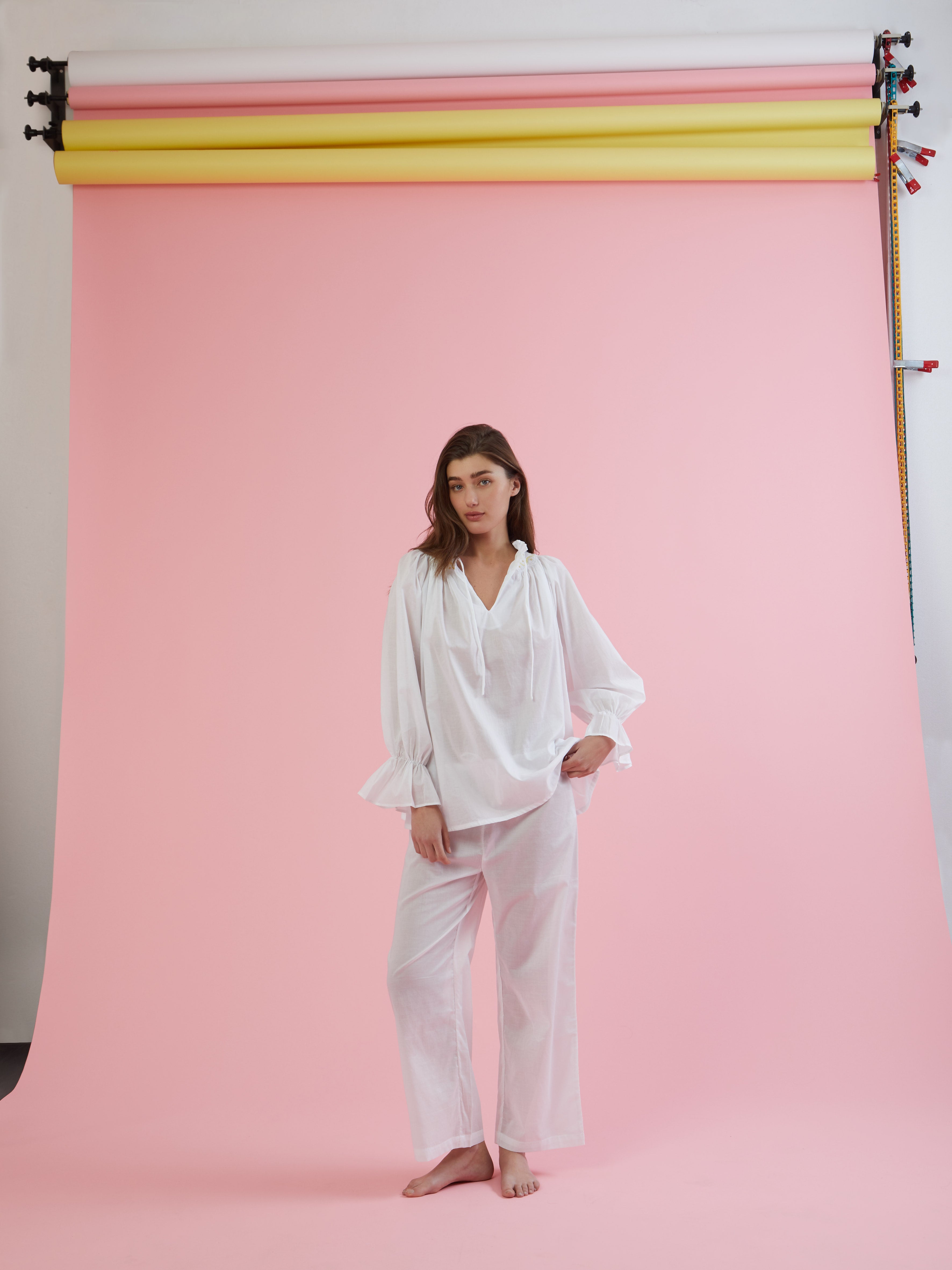 ETHICAL FASHION, CRAFTSMANSHIP, SUSTAINABLE FASHION, TRADITIONAL FASHION, ETHNIC FASHION, BOHEMIAN FASHION, MODA ETICA, MODA SOSTENIBILE, TECNICHE ARTIGIANALI, MODA TRADIZIONALE, MODA ETNICA, MADE IN MADAGASCAR, HANDMADE IN MADAGASCAR, COTTON NIGHTDRESS, COTTON NIGHTGOWN, CAMICIA DA NOTTE IN COTONE, PIGIAMA DI COTONE, COTTON PAJAMA, NIGHTWEAR, SLEEPWEAR, FASHION PAJAMA, PUNTO SMOCK, SMOKED, SMOCKED, HAND EMBROIDERED, RICAMATO A MANO, MUM AND DAUGHTER, MINE ME COLLECTION, MATCHIN WITH MUM, 