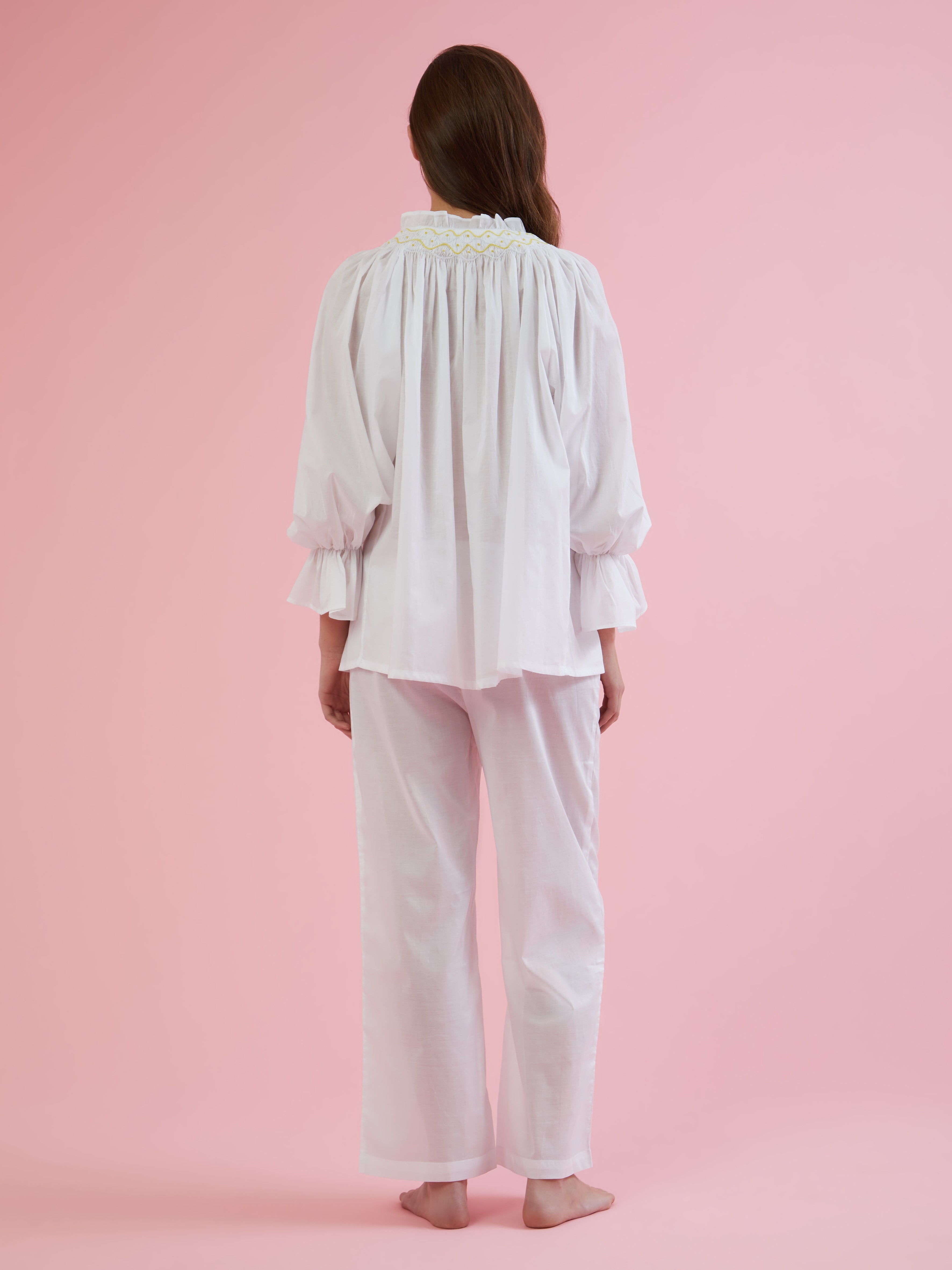 ETHICAL FASHION, CRAFTSMANSHIP, SUSTAINABLE FASHION, TRADITIONAL FASHION, ETHNIC FASHION, BOHEMIAN FASHION, MODA ETICA, MODA SOSTENIBILE, TECNICHE ARTIGIANALI, MODA TRADIZIONALE, MODA ETNICA, MADE IN MADAGASCAR, HANDMADE IN MADAGASCAR, COTTON NIGHTDRESS, COTTON NIGHTGOWN, CAMICIA DA NOTTE IN COTONE, PIGIAMA DI COTONE, COTTON PAJAMA, NIGHTWEAR, SLEEPWEAR, FASHION PAJAMA, PUNTO SMOCK, SMOKED, SMOCKED, HAND EMBROIDERED, RICAMATO A MANO, MUM AND DAUGHTER, MINE ME COLLECTION, MATCHIN WITH MUM, 