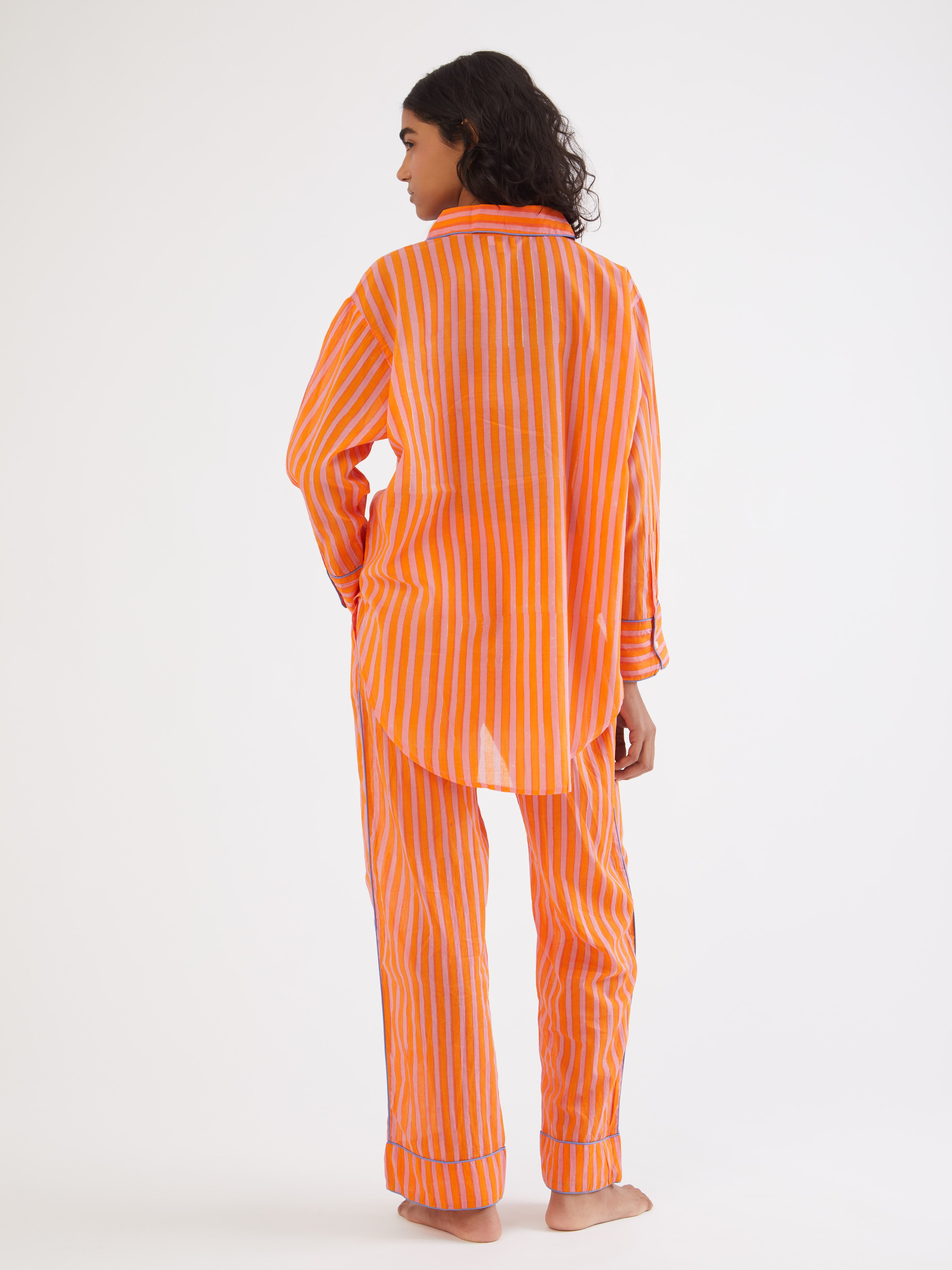 ETHICAL FASHION, CRAFTSMANSHIP, SUSTAINABLE FASHION, TRADITIONAL FASHION, ETHNIC FASHION, BOHEMIAN FASHION, MODA ETICA, MODA SOSTENIBILE, TECNICHE ARTIGIANALI, MODA TRADIZIONALE, MODA ETNICA, BOHEMIAN DRESS, MADE IN INDIA, HANDMADE IN INDIA, BLOCK PRINT, FLOWER PAJAMAS, PIGIAMA A FIORI, PIGIAMA DI COTONE, COTTON PAJAMA, SILK PAJAMA, PIGIAMA DI SETA, VESTAGLIA, NIGHTWEAR, SLEEPWEAR, FASHION PAJAMA, ETNIC PRINTS, STAMPE INDIANE, STAMPE ETNICHE