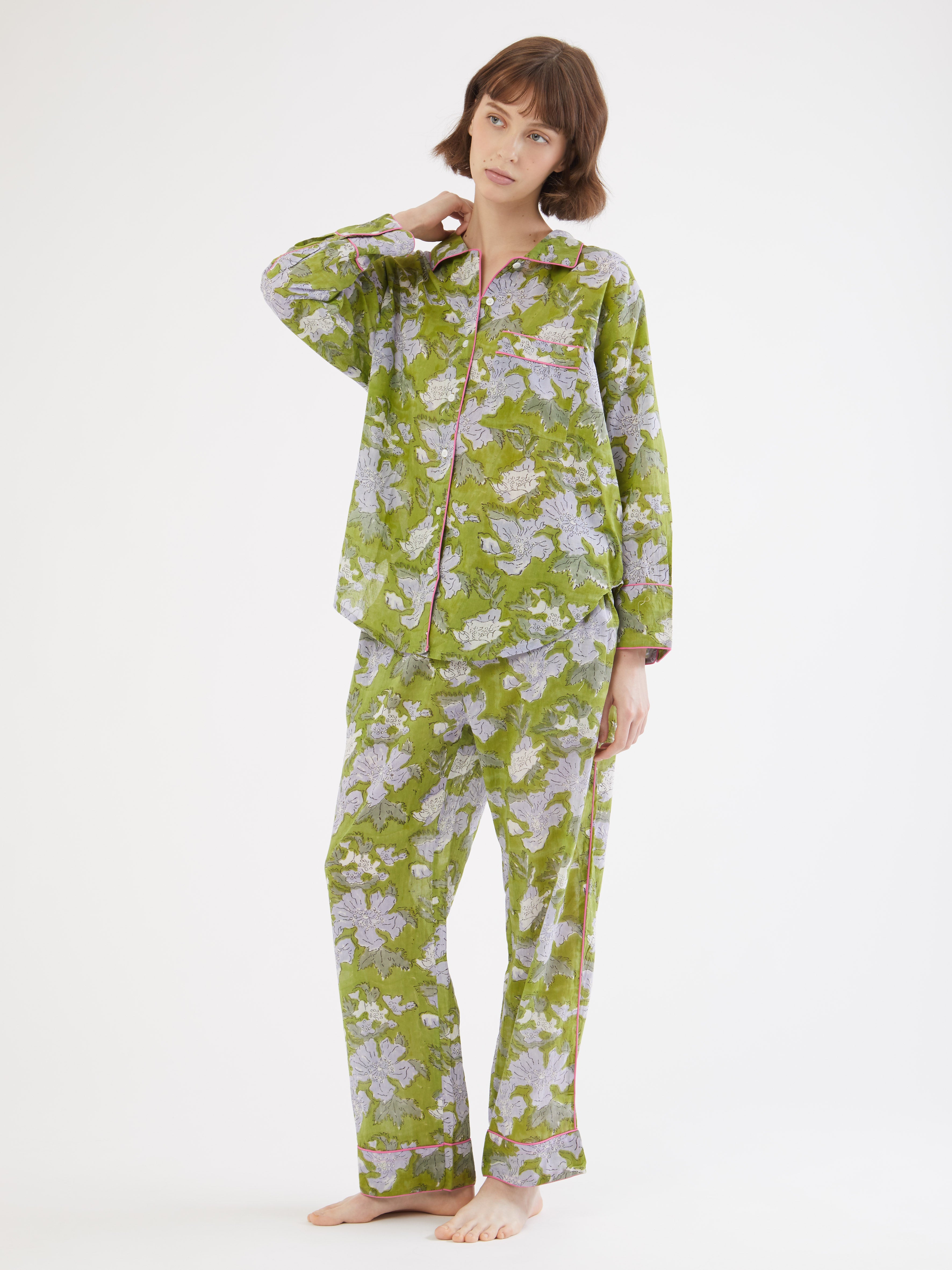 ETHICAL FASHION, CRAFTSMANSHIP, SUSTAINABLE FASHION, TRADITIONAL FASHION, ETHNIC FASHION, BOHEMIAN FASHION, MODA ETICA, MODA SOSTENIBILE, TECNICHE ARTIGIANALI, MODA TRADIZIONALE, MODA ETNICA, BOHEMIAN DRESS, MADE IN INDIA, HANDMADE IN INDIA, BLOCK PRINT, FLOWER PAJAMAS, PIGIAMA A FIORI, PIGIAMA DI COTONE, COTTON PAJAMA, SILK PAJAMA, PIGIAMA DI SETA, VESTAGLIA, NIGHTWEAR, SLEEPWEAR, FASHION PAJAMA, ETNIC PRINTS, STAMPE INDIANE, STAMPE ETNICHE