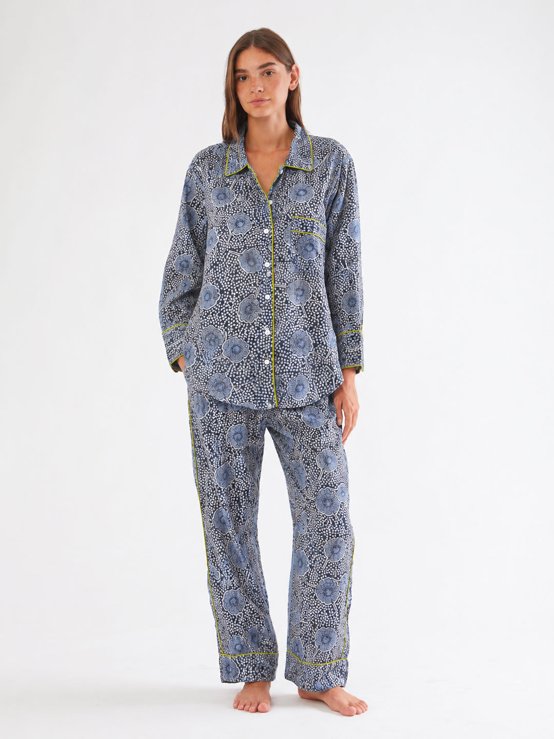 ETHICAL FASHION, CRAFTSMANSHIP, SUSTAINABLE FASHION, TRADITIONAL FASHION, ETHNIC FASHION, BOHEMIAN FASHION, MODA ETICA, MODA SOSTENIBILE, TECNICHE ARTIGIANALI, MODA TRADIZIONALE, MODA ETNICA, BOHEMIAN DRESS, MADE IN INDIA, HANDMADE IN INDIA, BLOCK PRINT, FLOWER PAJAMAS, PIGIAMA A FIORI, PIGIAMA DI COTONE, COTTON PAJAMA, SILK PAJAMA, PIGIAMA DI SETA, VESTAGLIA, NIGHTWEAR, SLEEPWEAR, FASHION PAJAMA, ETNIC PRINTS, STAMPE INDIANE, STAMPE ETNICHE