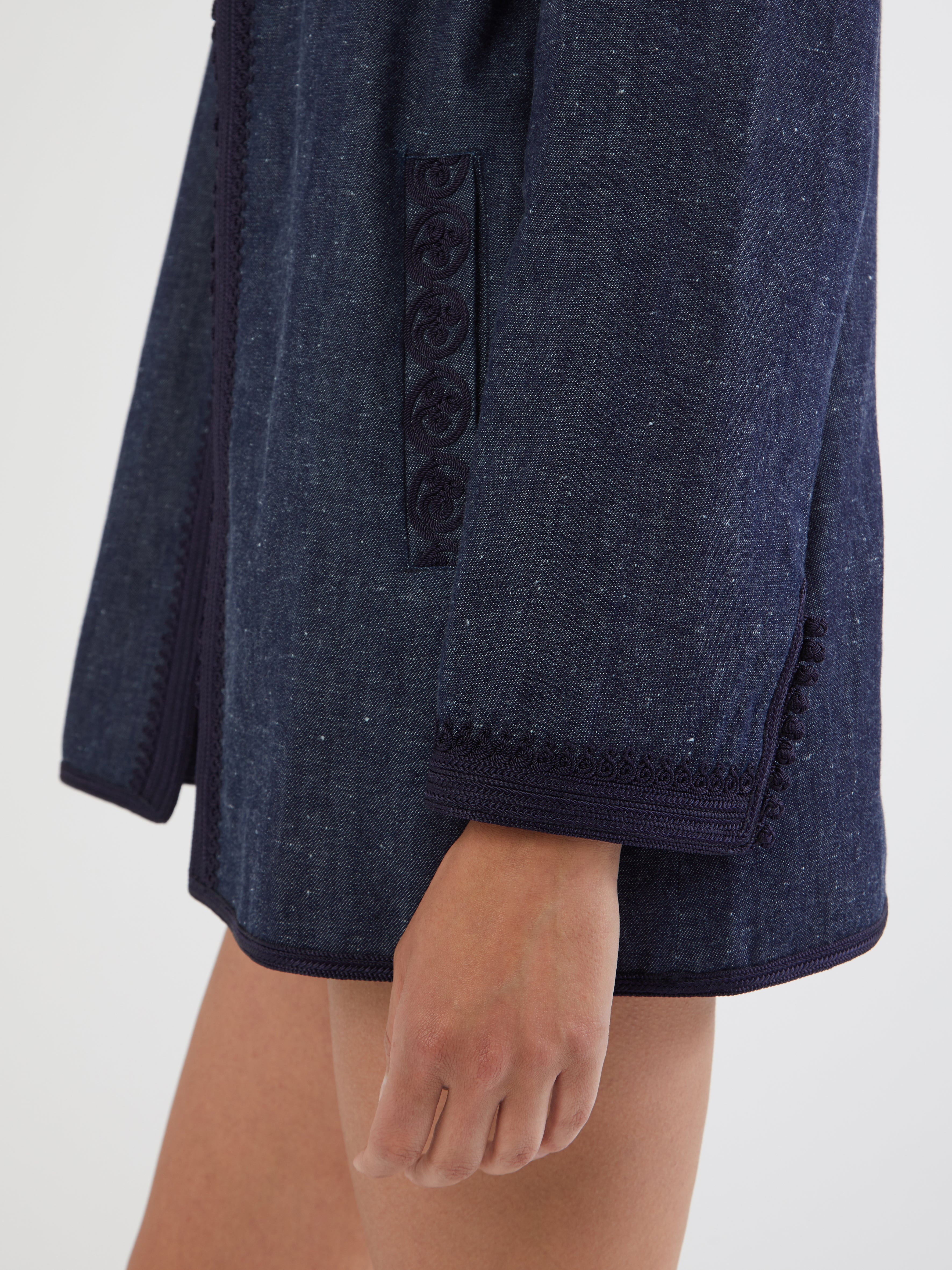 Traditional embellished coat made in silk velvet, Embroidered in silk threads, 100% silk velvet; 100% silk embroidery Ethical fashion, craftsmanship, sustainable fashion, traditional fashion, ethnic fashion, moda etica, moda sostenibile, tecniche artigianali, moda tradizionale, moda etnica, fatto a mano, handmade, bohemian coat, boho coat, velvet coat, giacca di velluto, midseason coat, giacca di mezza stagione, ricamo a mano, hand embroidery, silk embroidery, ricamo seta 