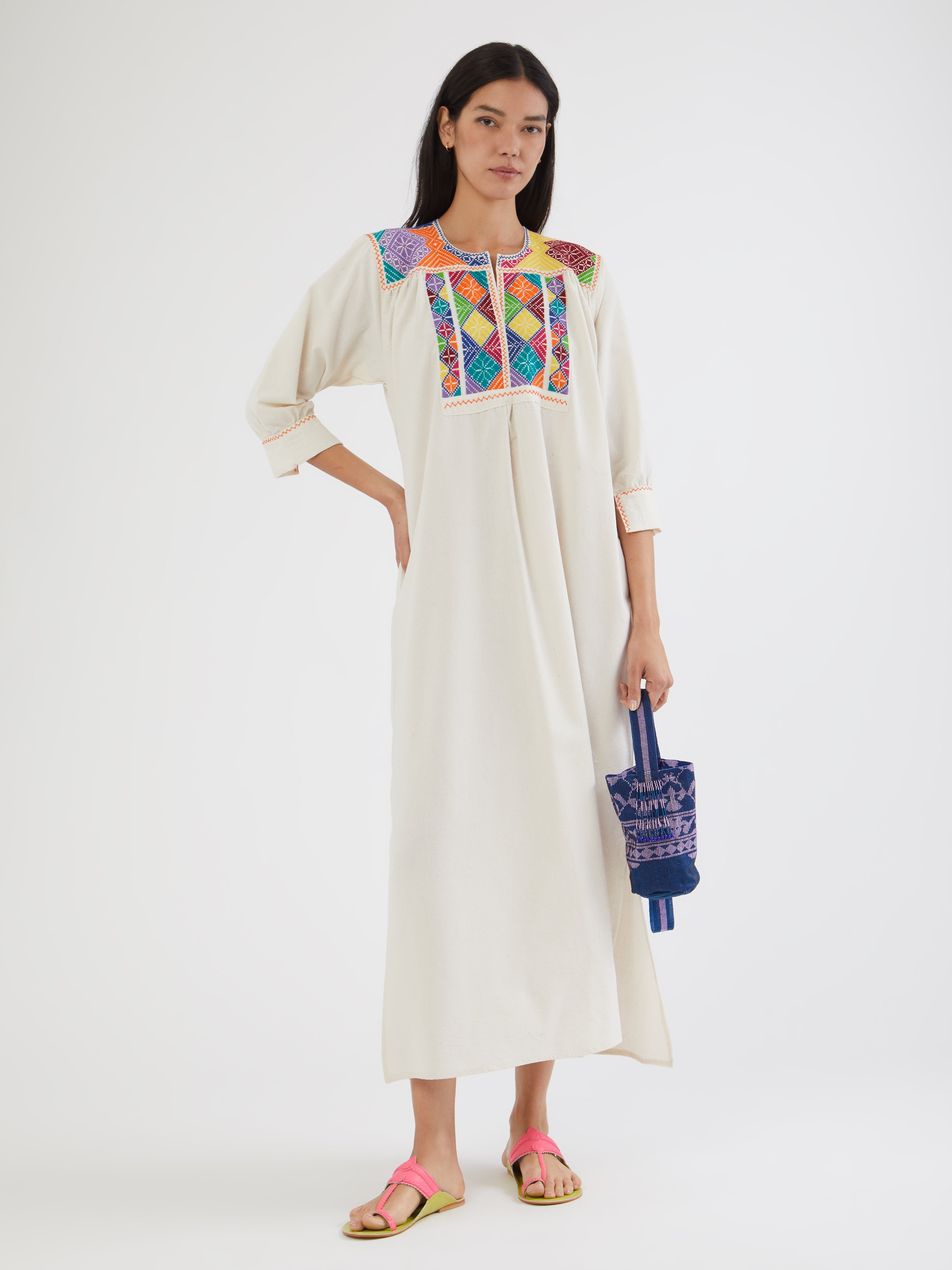 ETHICAL FASHION, CRAFTSMANSHIP, SUSTAINABLE FASHION, TRADITIONAL FASHION, ETHNIC FASHION, BOHEMIAN FASHION, MODA ETICA, MODA SOSTENIBILE, TECNICHE ARTIGIANALI, MODA TRADIZIONALE, MODA ETNICA, BOHEMIAN DRESS, MADE IN MEXICO, HANDMADE IN MEXICO, CHENTENA DRESS, RICAMATO A MANO, EMBROIDERED KAFTAN, HAND ENBROIDERED, COLORFUL DRESS,  BEACHWEAR, RESORT WEAR, ABITI DA SPIAGGIA, MINI ME, DRESS LIKE MUM, MUM & DAUGHTER
