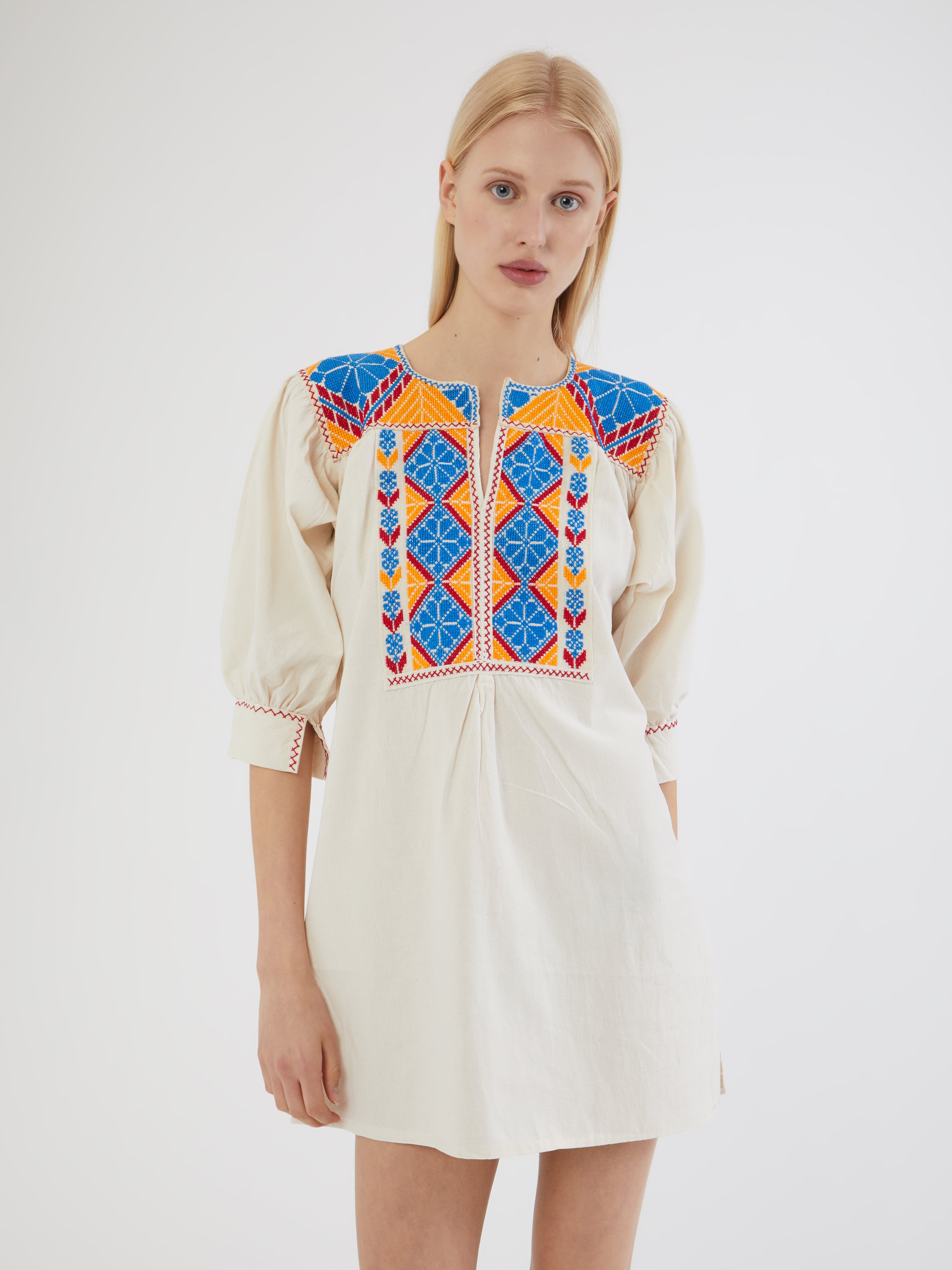 ETHICAL FASHION, CRAFTSMANSHIP, SUSTAINABLE FASHION, TRADITIONAL FASHION, ETHNIC FASHION, BOHEMIAN FASHION, MODA ETICA, MODA SOSTENIBILE, TECNICHE ARTIGIANALI, MODA TRADIZIONALE, MODA ETNICA, BOHEMIAN DRESS, MADE IN MEXICO, HANDMADE IN MEXICO, CHENTENA DRESS, RICAMATO A MANO, EMBROIDERED KAFTAN, HAND ENBROIDERED, COLORFUL DRESS,  BEACHWEAR, RESORT WEAR, ABITI DA SPIAGGIA, MINI ME, DRESS LIKE MUM, MUM & DAUGHTER