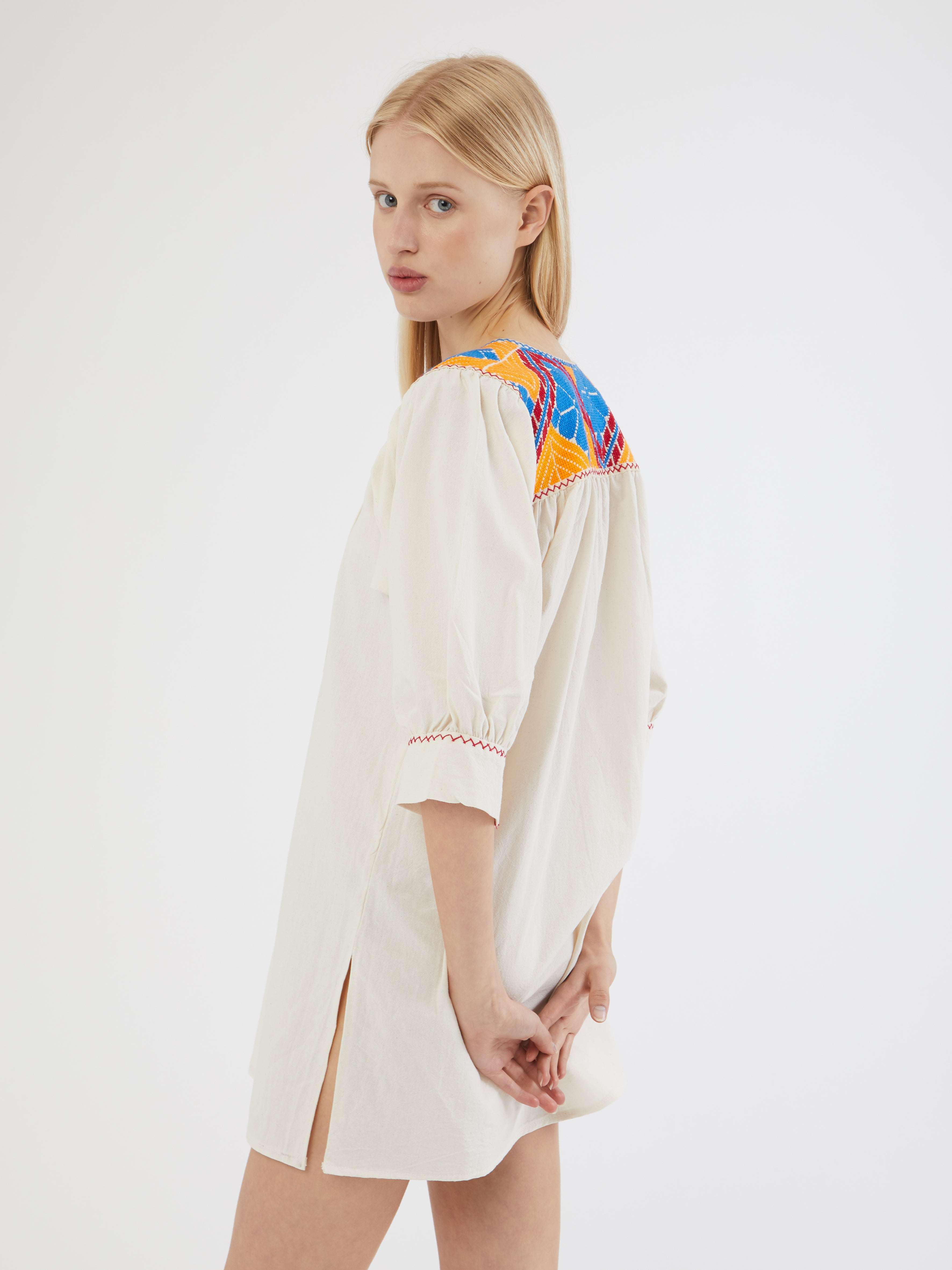 ETHICAL FASHION, CRAFTSMANSHIP, SUSTAINABLE FASHION, TRADITIONAL FASHION, ETHNIC FASHION, BOHEMIAN FASHION, MODA ETICA, MODA SOSTENIBILE, TECNICHE ARTIGIANALI, MODA TRADIZIONALE, MODA ETNICA, BOHEMIAN DRESS, MADE IN MEXICO, HANDMADE IN MEXICO, CHENTENA DRESS, RICAMATO A MANO, EMBROIDERED KAFTAN, HAND ENBROIDERED, COLORFUL DRESS,  BEACHWEAR, RESORT WEAR, ABITI DA SPIAGGIA, MINI ME, DRESS LIKE MUM, MUM & DAUGHTER