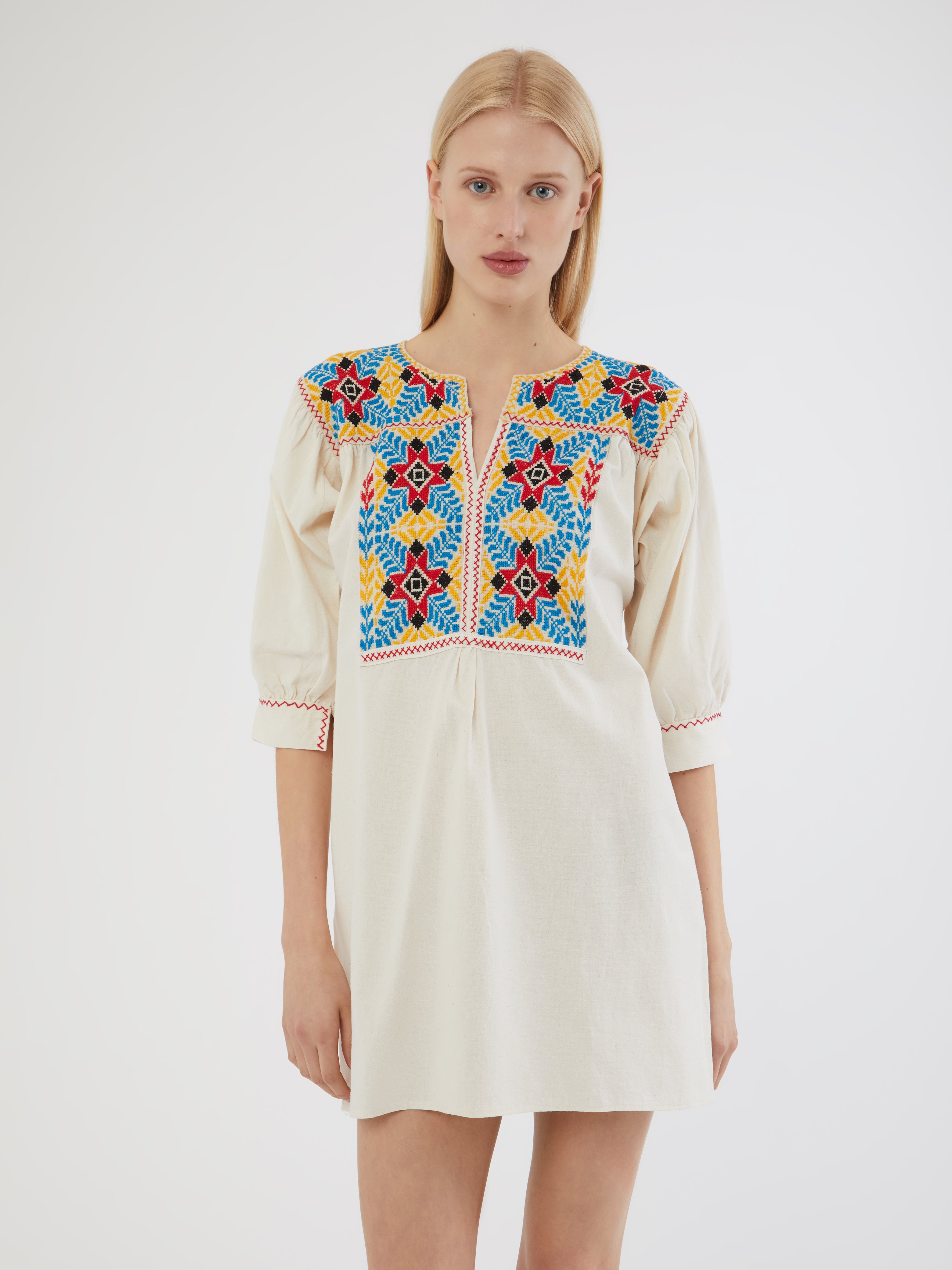 ETHICAL FASHION, CRAFTSMANSHIP, SUSTAINABLE FASHION, TRADITIONAL FASHION, ETHNIC FASHION, BOHEMIAN FASHION, MODA ETICA, MODA SOSTENIBILE, TECNICHE ARTIGIANALI, MODA TRADIZIONALE, MODA ETNICA, BOHEMIAN DRESS, MADE IN MEXICO, HANDMADE IN MEXICO, CHENTENA DRESS, RICAMATO A MANO, EMBROIDERED KAFTAN, HAND ENBROIDERED, COLORFUL DRESS,  BEACHWEAR, RESORT WEAR, ABITI DA SPIAGGIA, MINI ME, DRESS LIKE MUM, MUM & DAUGHTER