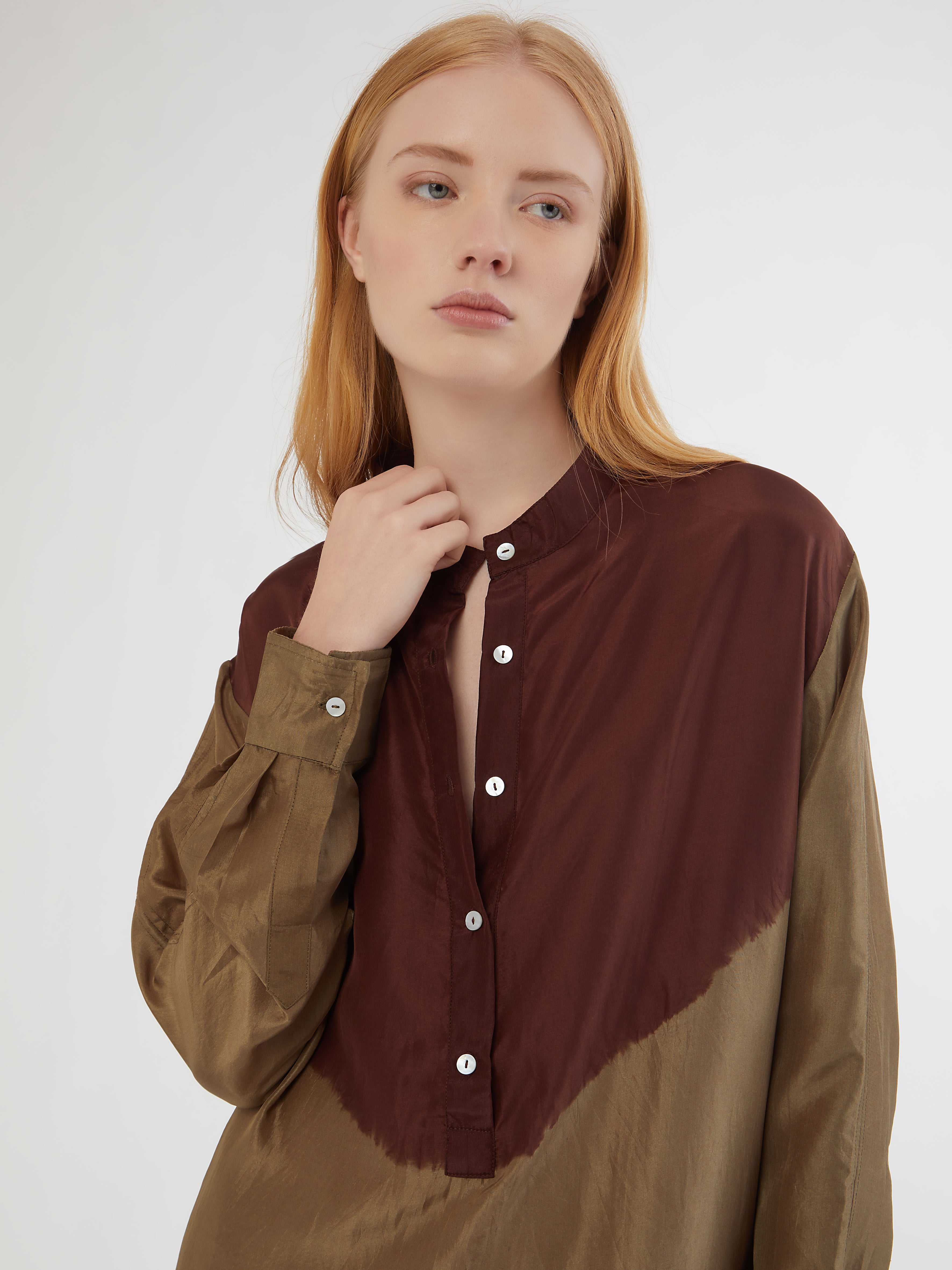 Ethical fashion, craftsmanship, sustainable fashion, traditional fashion, ethnic fashion, moda etica, moda sostenibile, tecniche artigianali, moda tradizionale, moda etnica, fatto a mano, handmade, kaftano, kaftan, beachwear, moda di spiaggia, summer wear, bohemian style, boho styile, stile bohemio, stile boho, resort wear, india, moda indiana, indian fashion, hand dye, tie dye, colorful kaftan, silk kaftan, beach style, hand printed