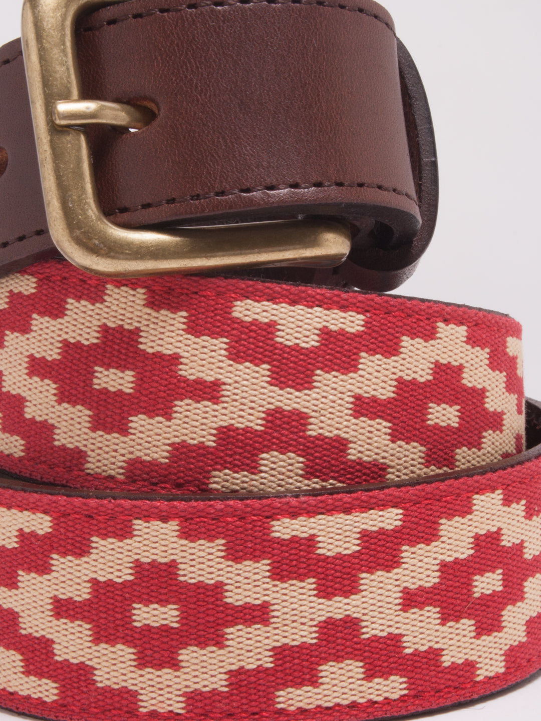 ETHICAL FASHION, CRAFTSMANSHIP, SUSTAINABLE FASHION, TRADITIONAL FASHION, ETHNIC FASHION, BOHEMIAN FASHION, MODA ETICA, MODA SOSTENIBILE, TECNICHE ARTIGIANALI, MODA TRADIZIONALE, MODA ETNICA, VESTITI BOHEMIAN, COLORFUL BELT, CINTURE COLORATE, CINTURA RICAMATA A MANO, HANDEMBROIDERED BELT, POLO BELT, CINTURE DA POLO, CINTURA DI PELLE, CINTUA DI CUOIO, LEATHER BELT, MADE IN ARGENTINA, HANDMADE IN ARGENTINA, DOG, CANI, COLLARI PER CANI, COLLARE, DOG COLLAR, PET COLLAR,SUEDE